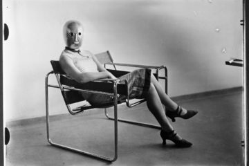 erich-consemuller-scene-bauhaus