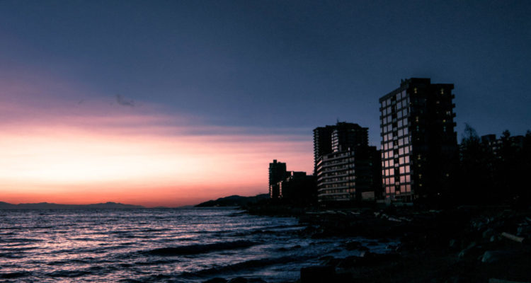 arnold-dogelis-576003-unsplash-1024x0-c-default