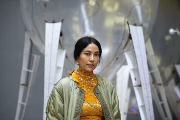 women_2